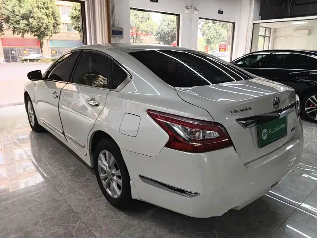 Nissan Teana — миниатюра 5