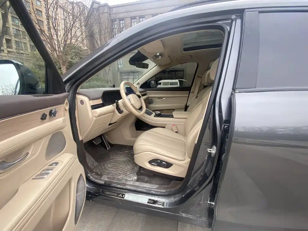 AITO ASK THE WORLD M7