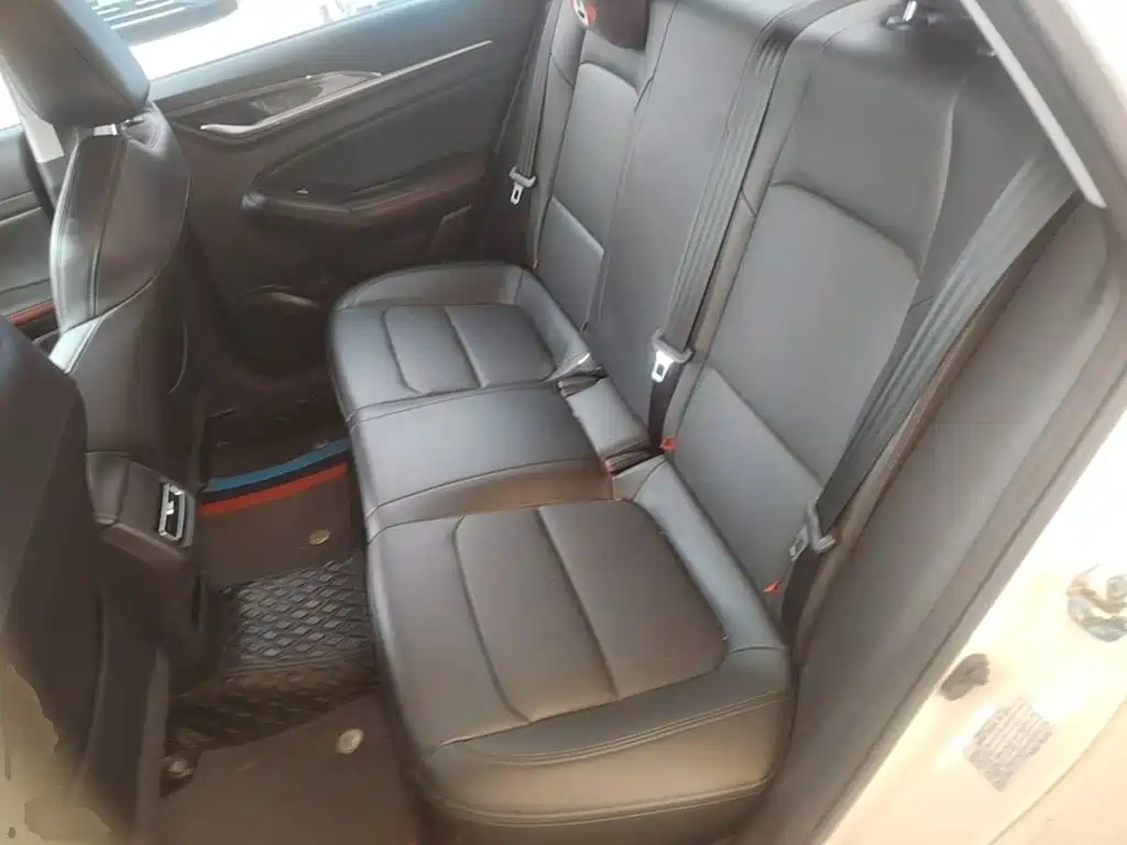 Changan Eado — миниатюра 17