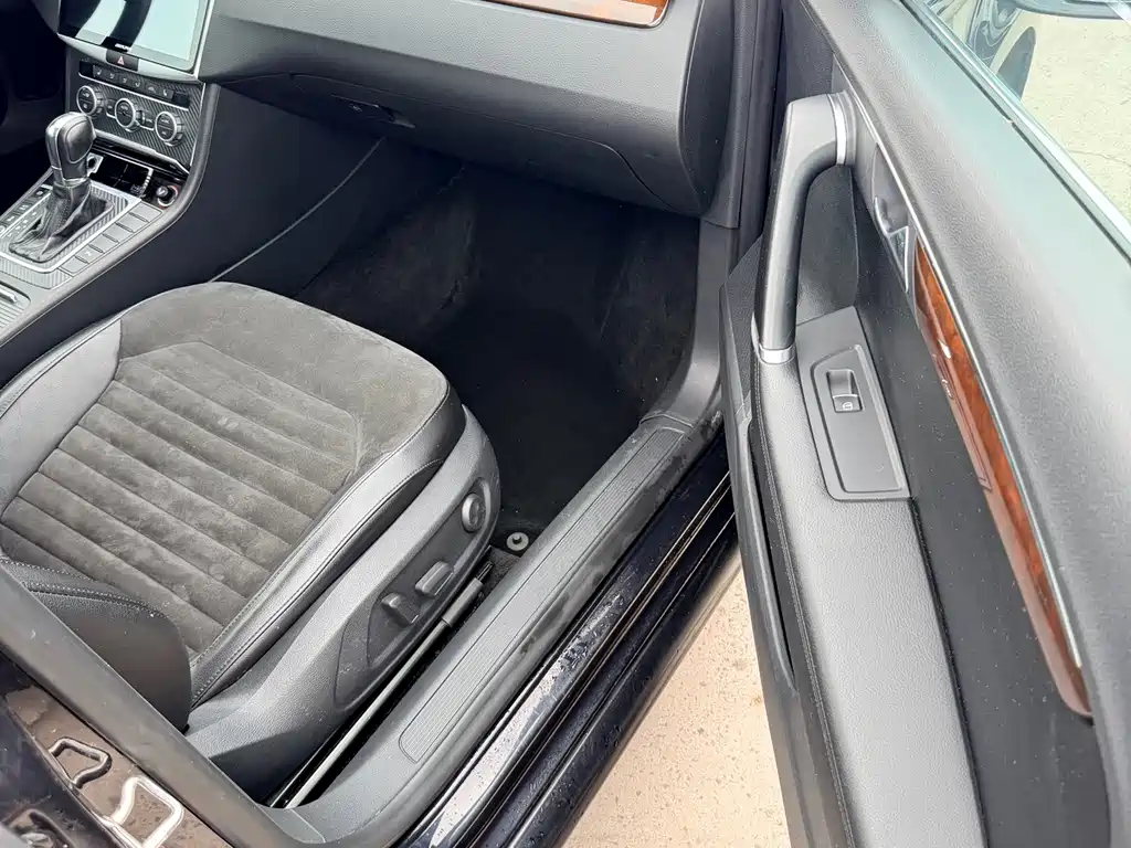 Volkswagen Magotan (Import) — миниатюра 14