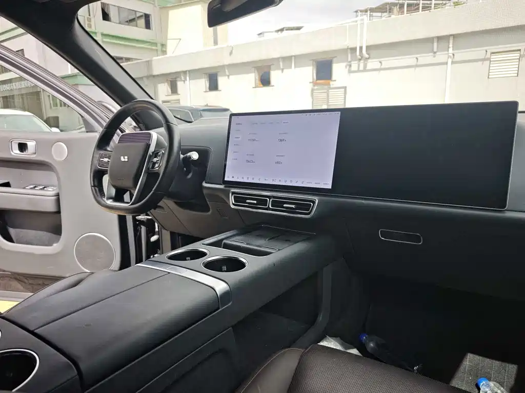Li Auto Li L8 — миниатюра 9