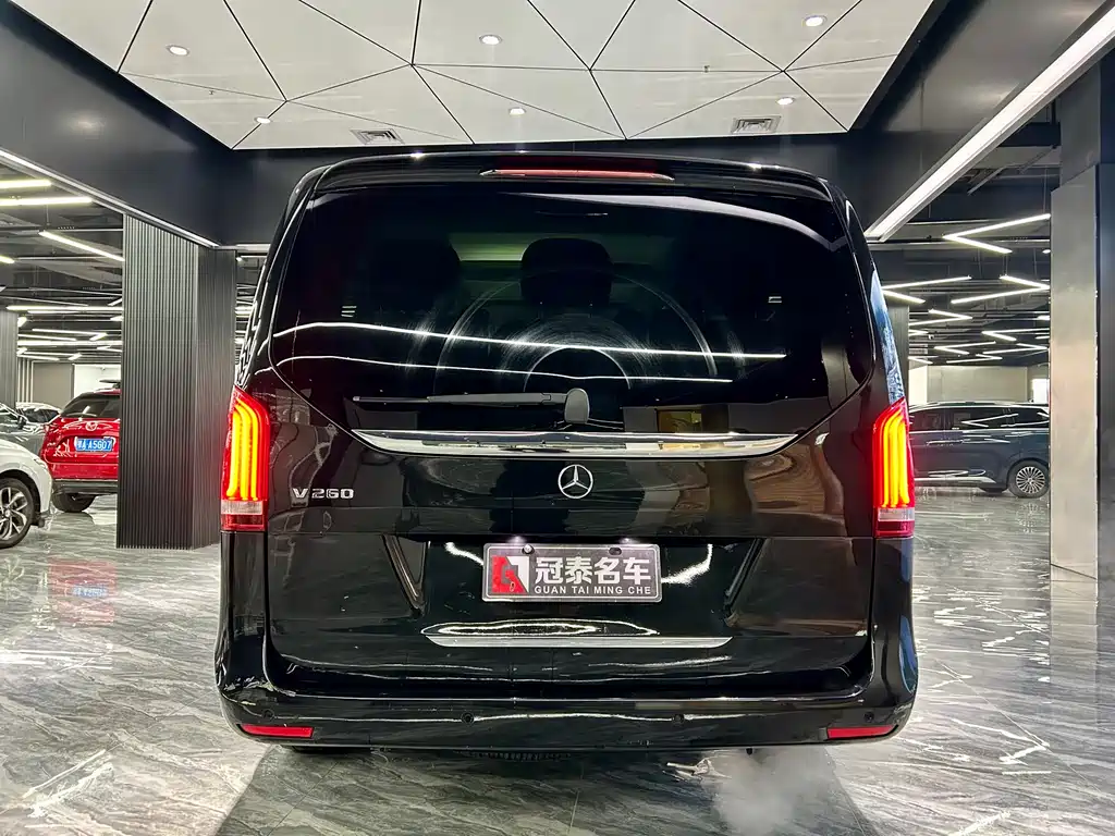 Mercedes-Benz V-Class V 2018 V 260 Luxury V