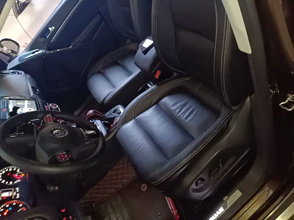 Volkswagen Tiguan — миниатюра 15