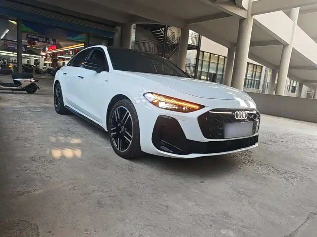 Audi A5L — миниатюра 4