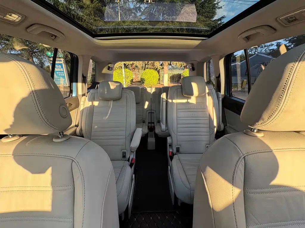 Volkswagen Touran — миниатюра 8