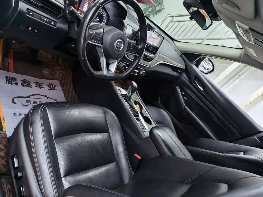 Nissan Teana — миниатюра 12