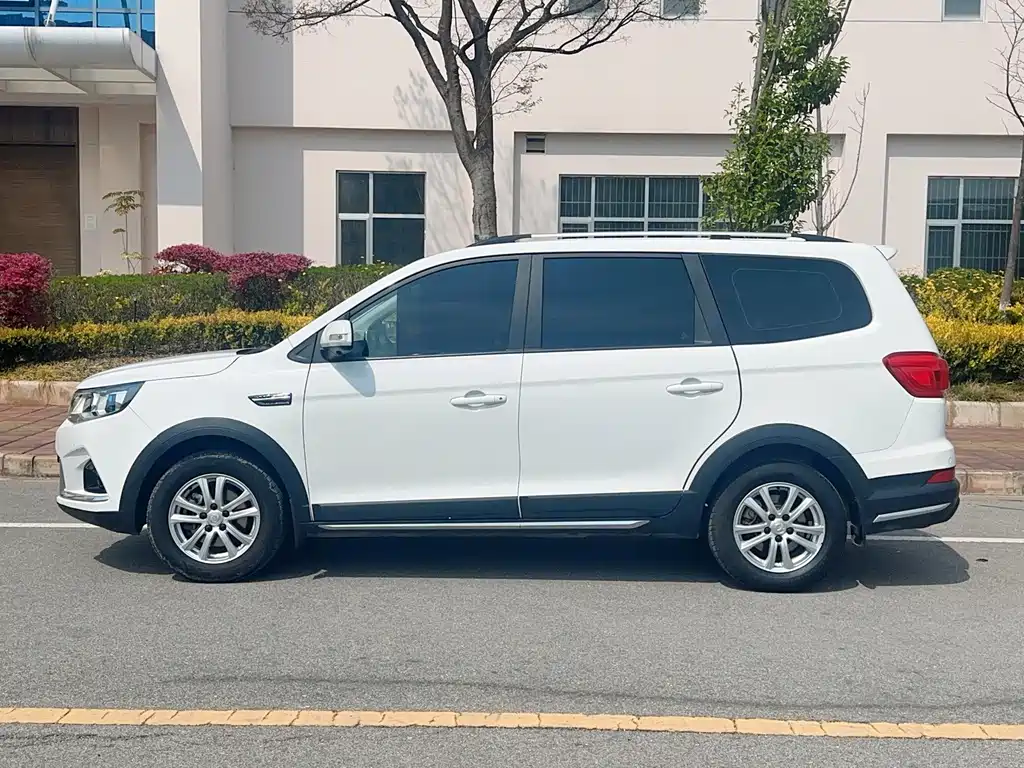 DONGFENG POPULAR SX6