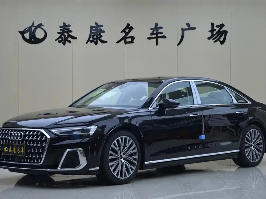 Audi A8 0
