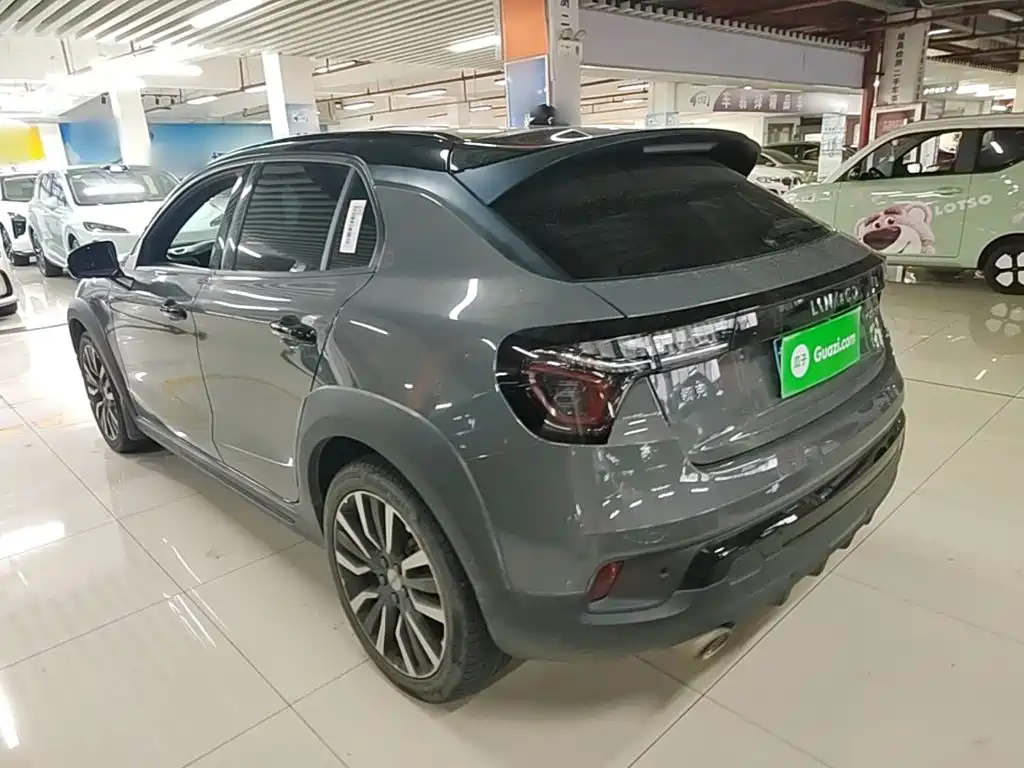 Lynk & Co 02 — миниатюра 5
