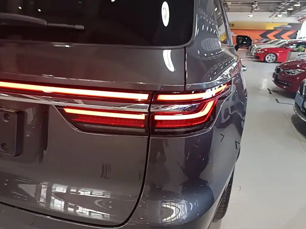 Li Auto Li ONE — миниатюра 8