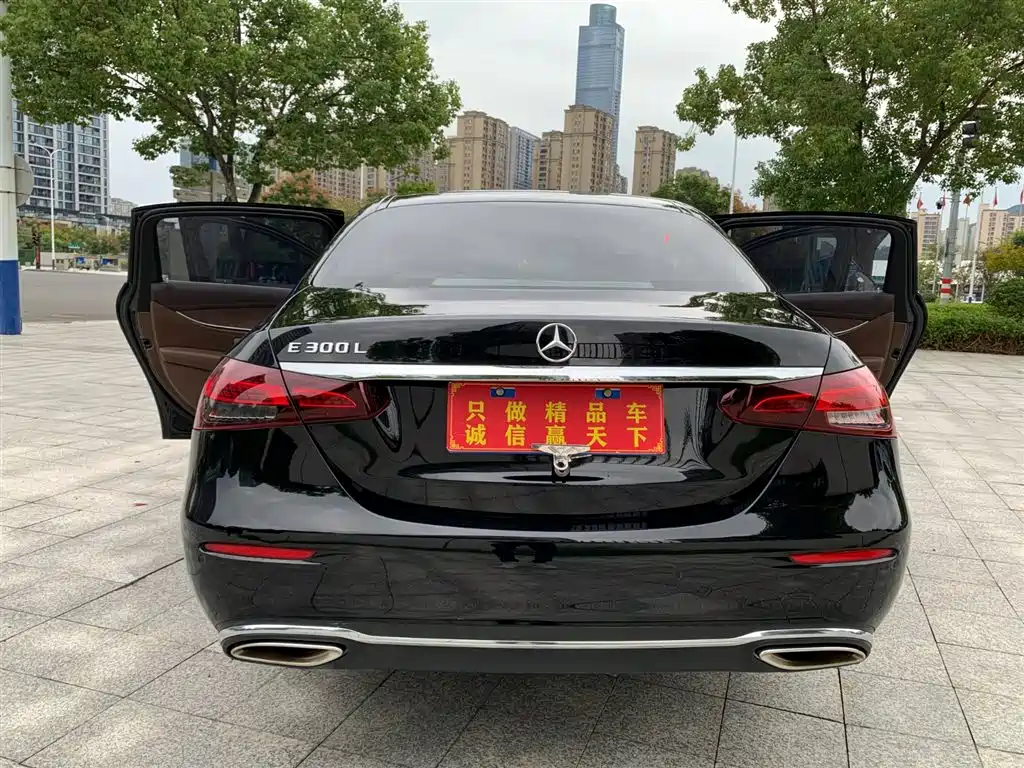 Mercedes-Benz E-Class E 2023 E 300 L Fashion