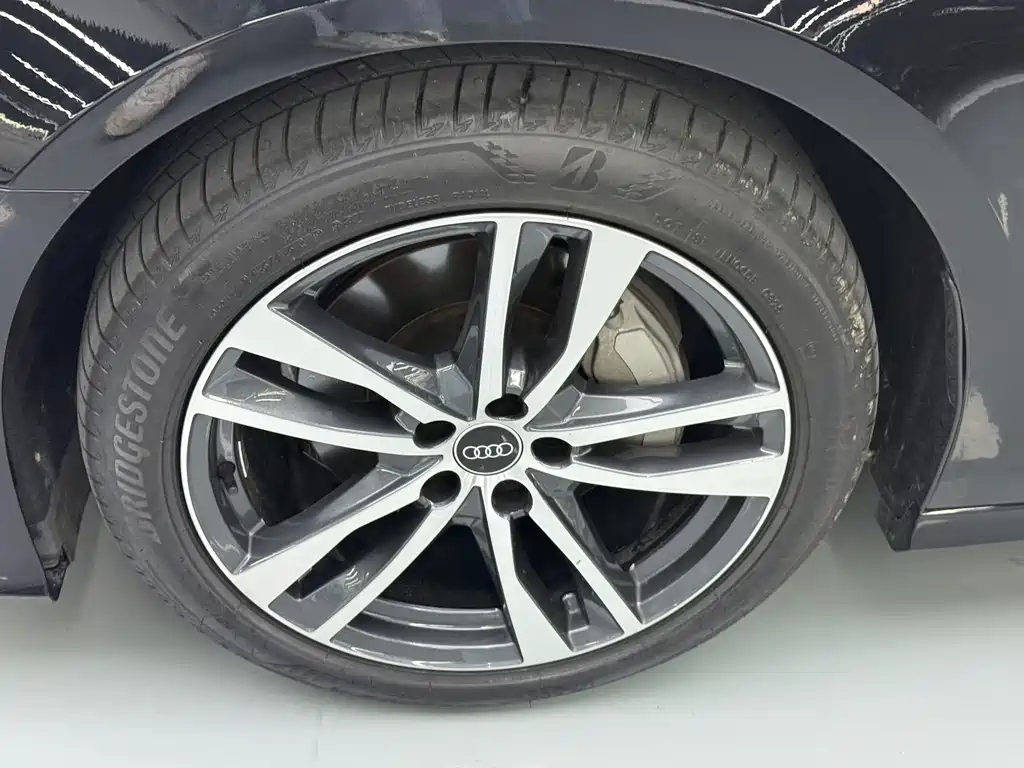 Audi A6L — миниатюра 29