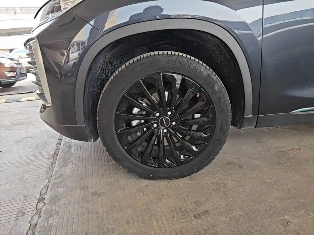 Exeed Lingyun — миниатюра 23