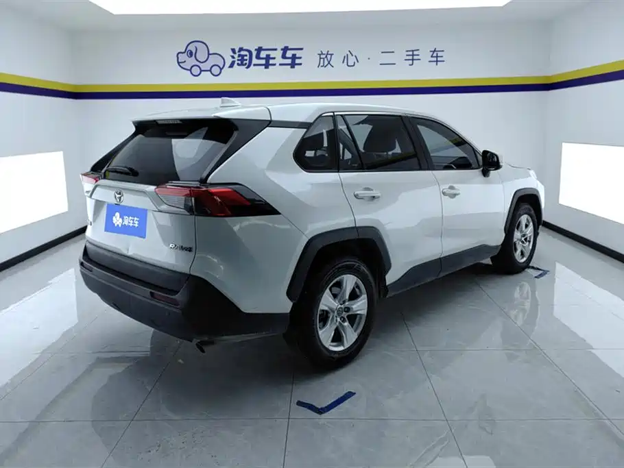 TOYOTA RAV4 RONGFANG
