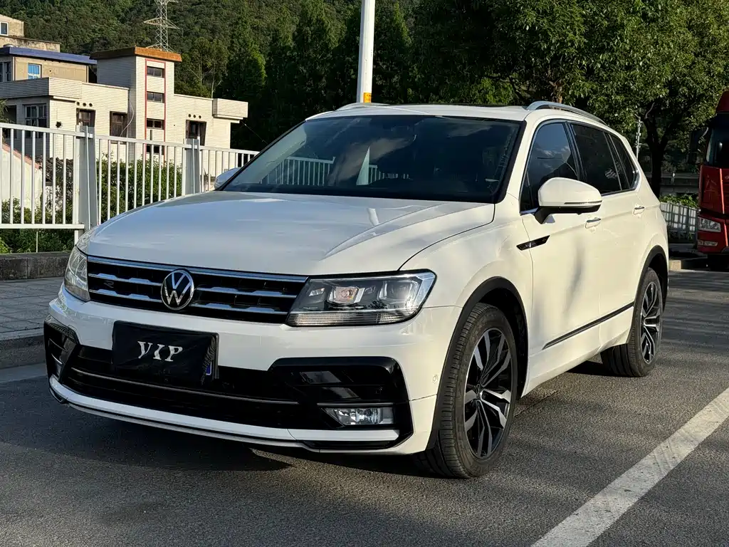 Volkswagen Tiguan L 2021