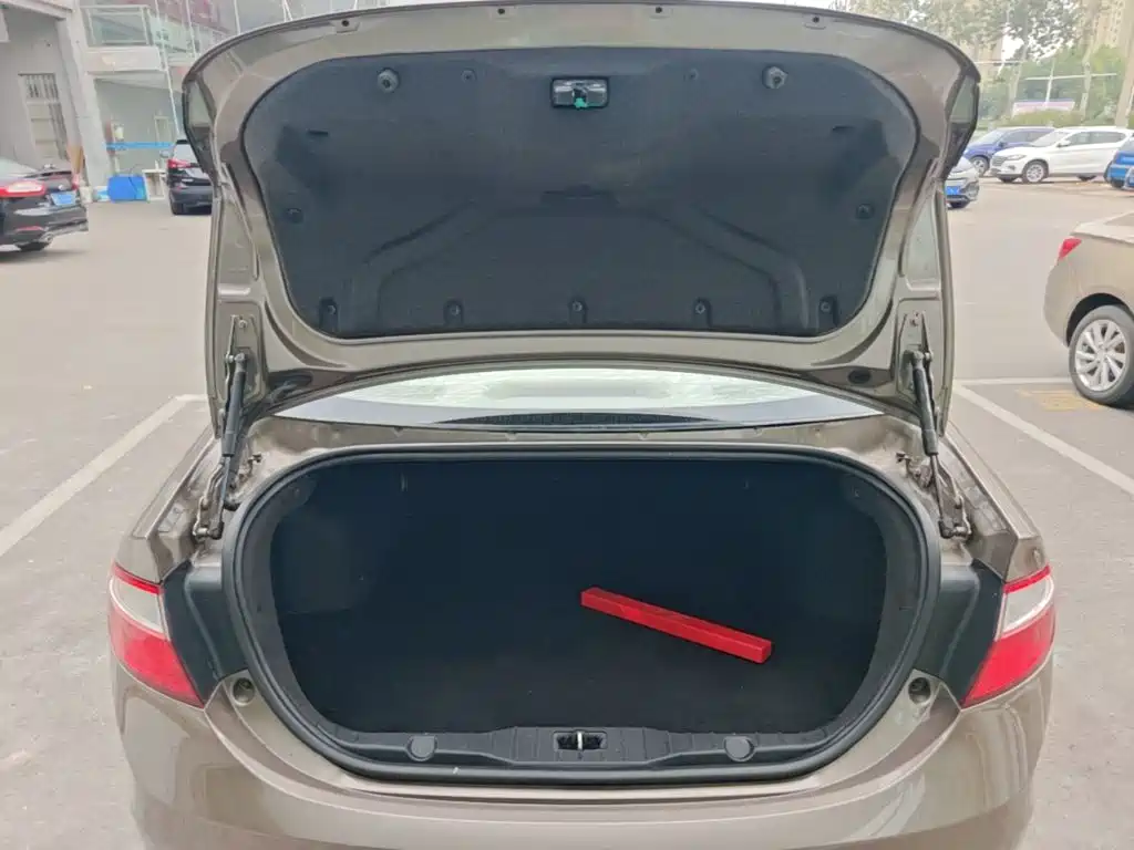 Chery Arrizo 7 — миниатюра 19