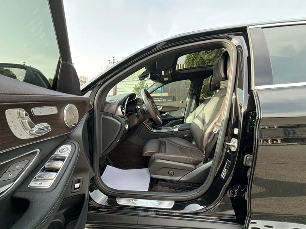 Mercedes-Benz GLC — миниатюра 13