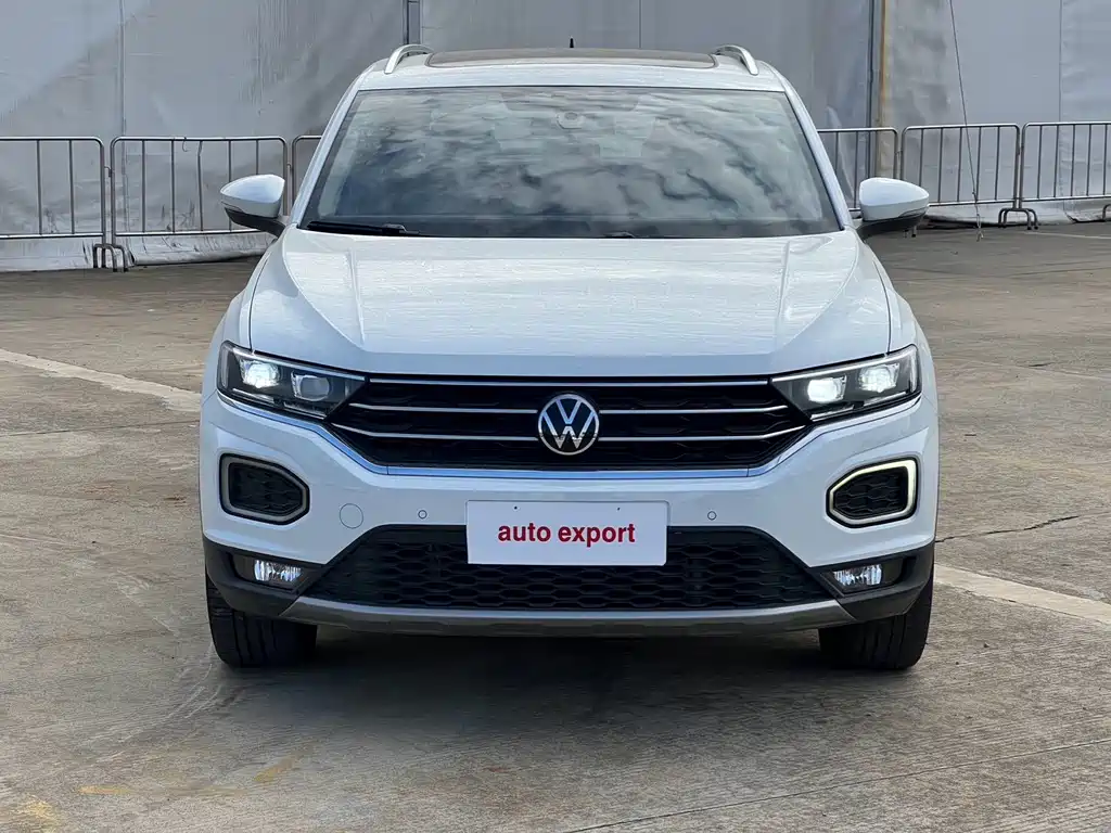 Volkswagen T-Roc — миниатюра 2
