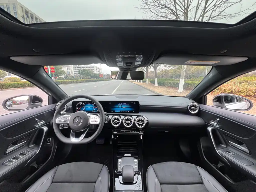 MERCEDES-BENZ A CLASS