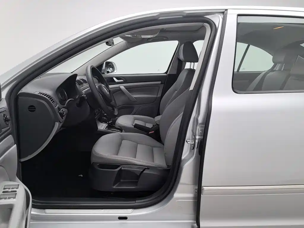 Skoda Octavia — миниатюра 10