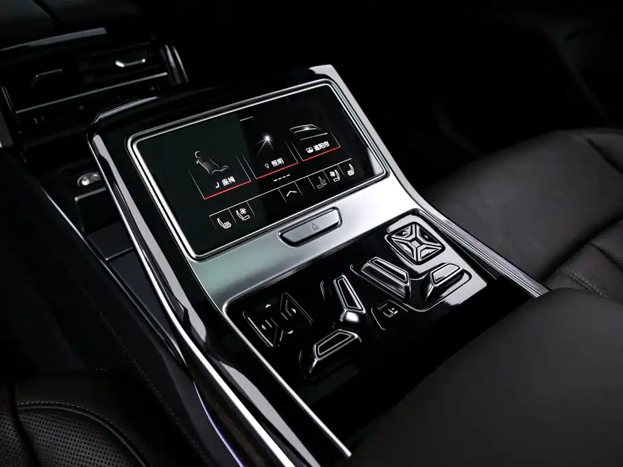Audi A8 — миниатюра 17