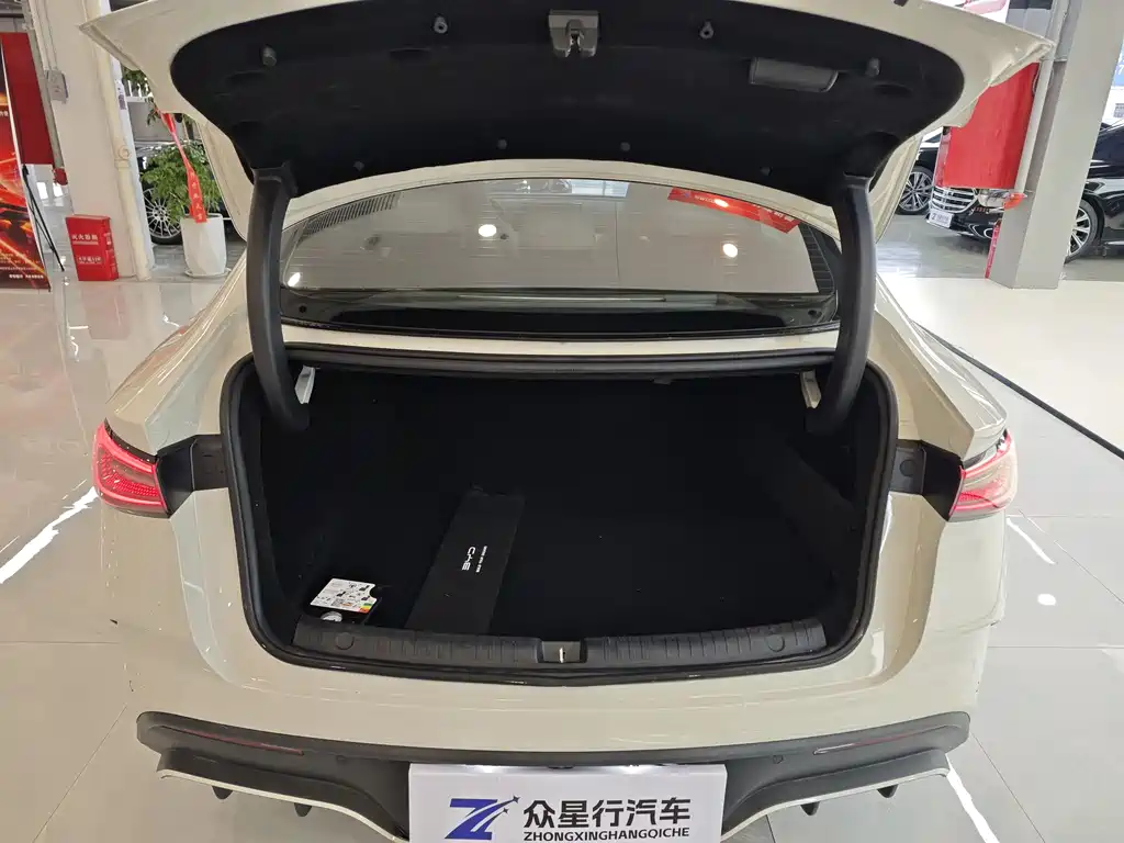 BYD SEAL 06 NEW ENERGY