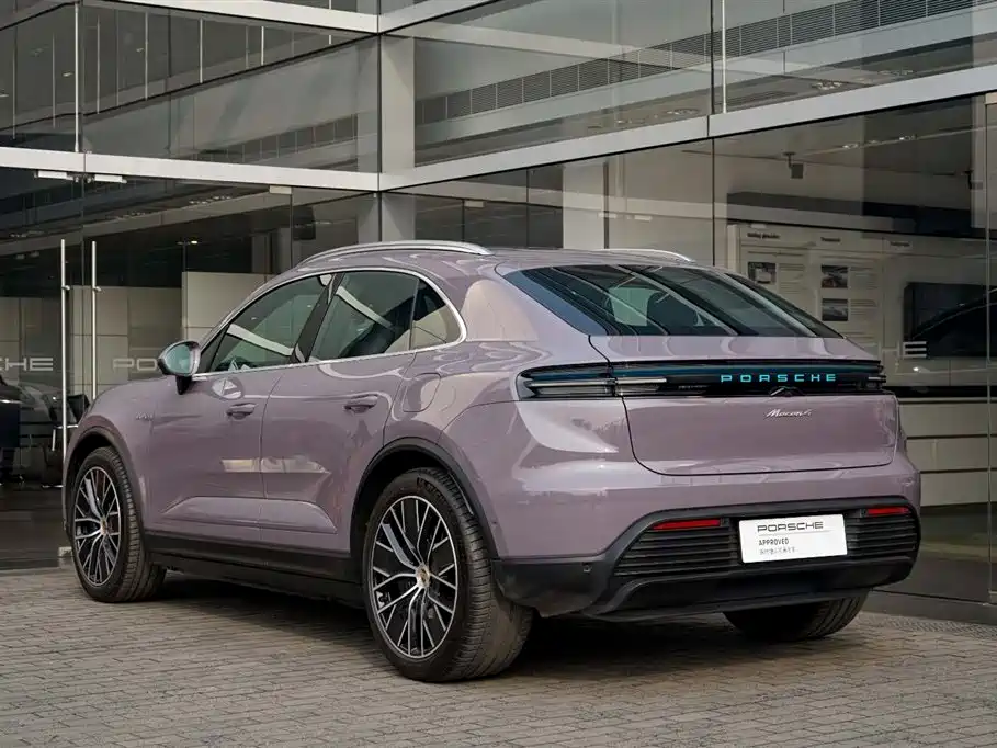 PORSCHE MACAN NEW ENERGY