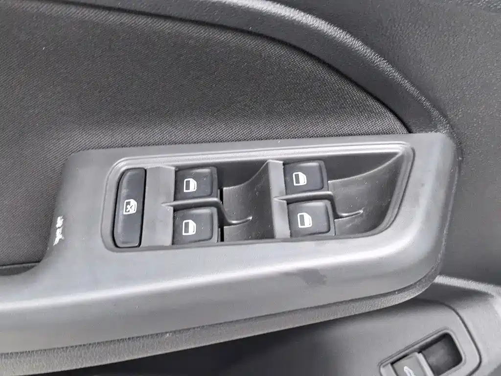 Volkswagen Lavida — миниатюра 9