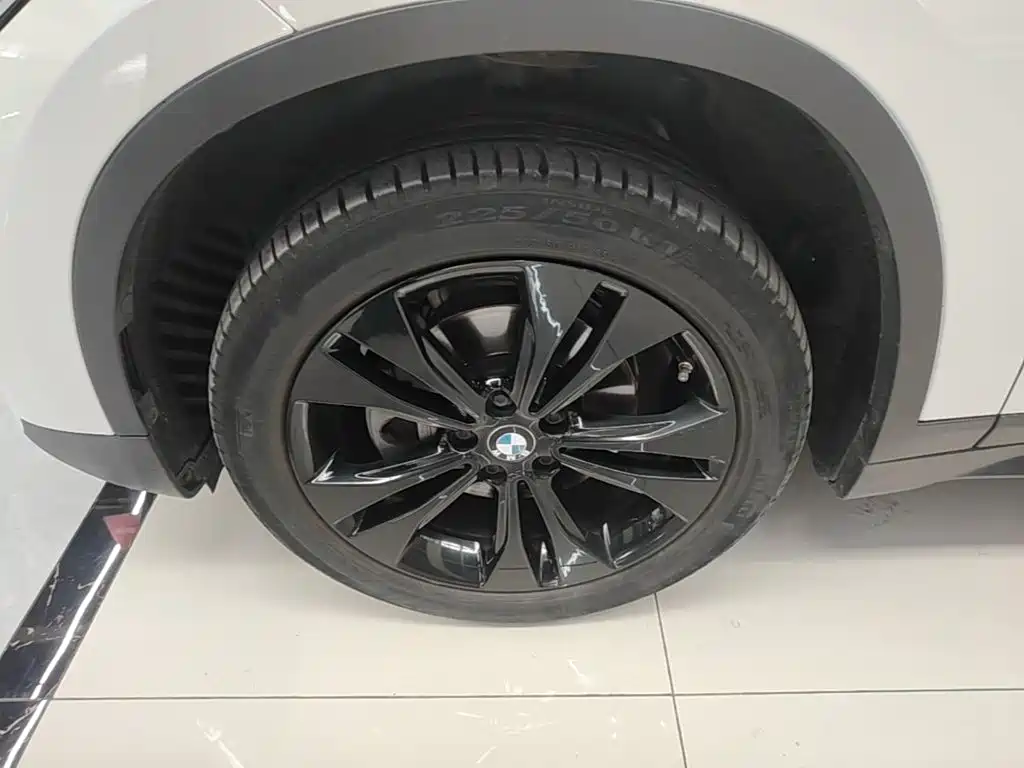 BMW X1 — миниатюра 23