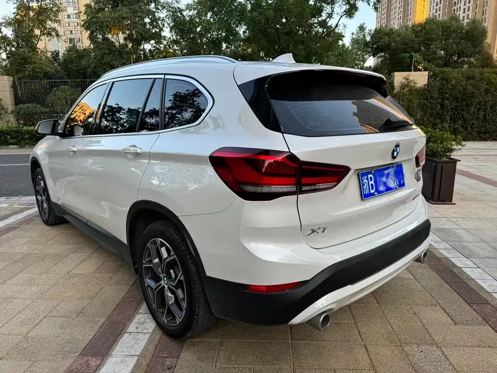 BMW X1 — миниатюра 4