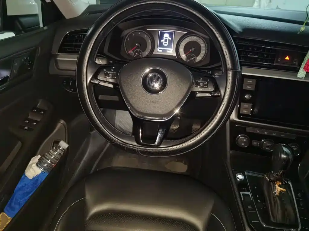 Volkswagen Lamando — миниатюра 11