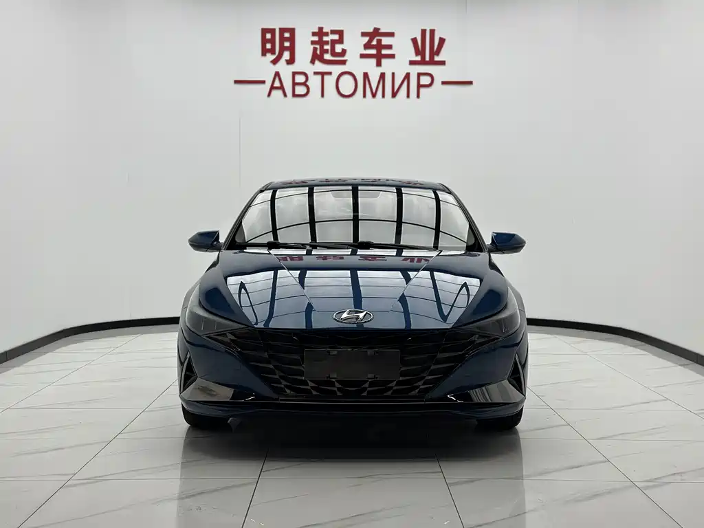 Hyundai Elantra — миниатюра 3
