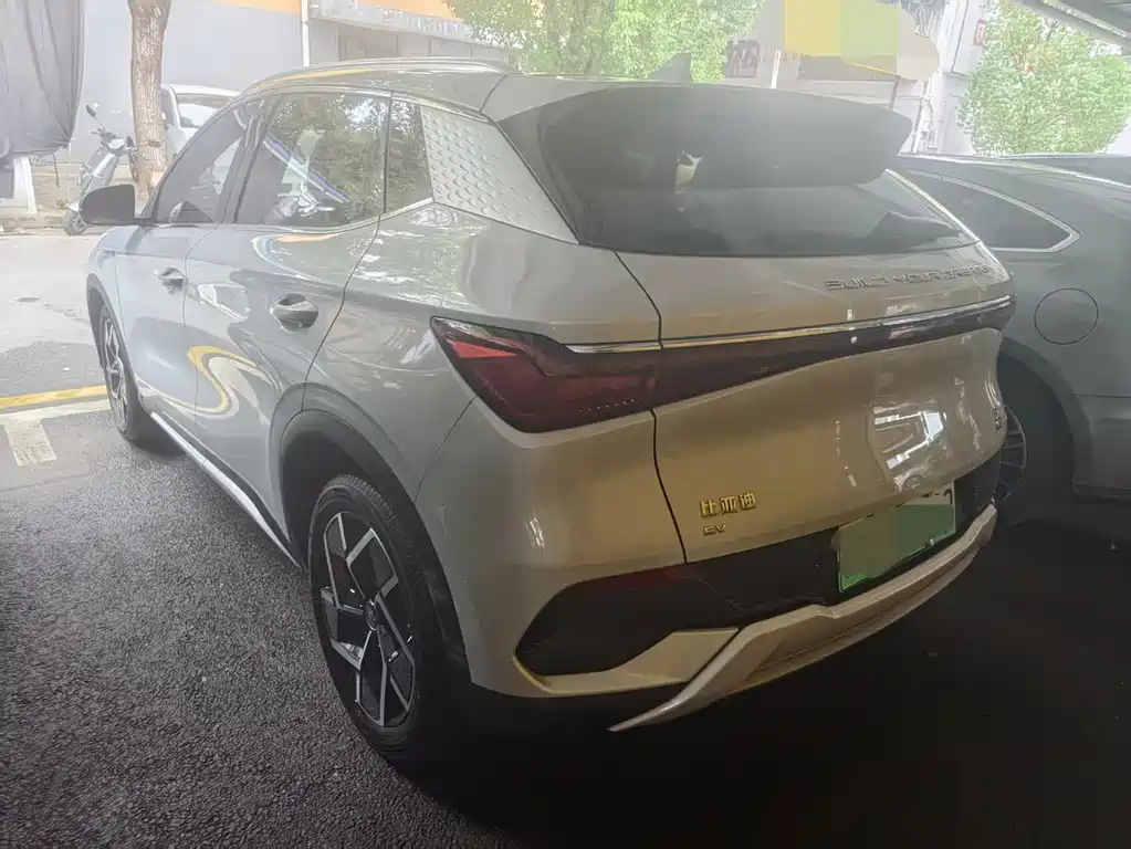 BYD Yuan Plus — миниатюра 14