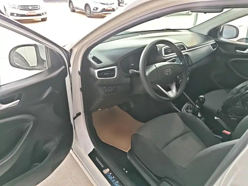 Hyundai Verna — миниатюра 16