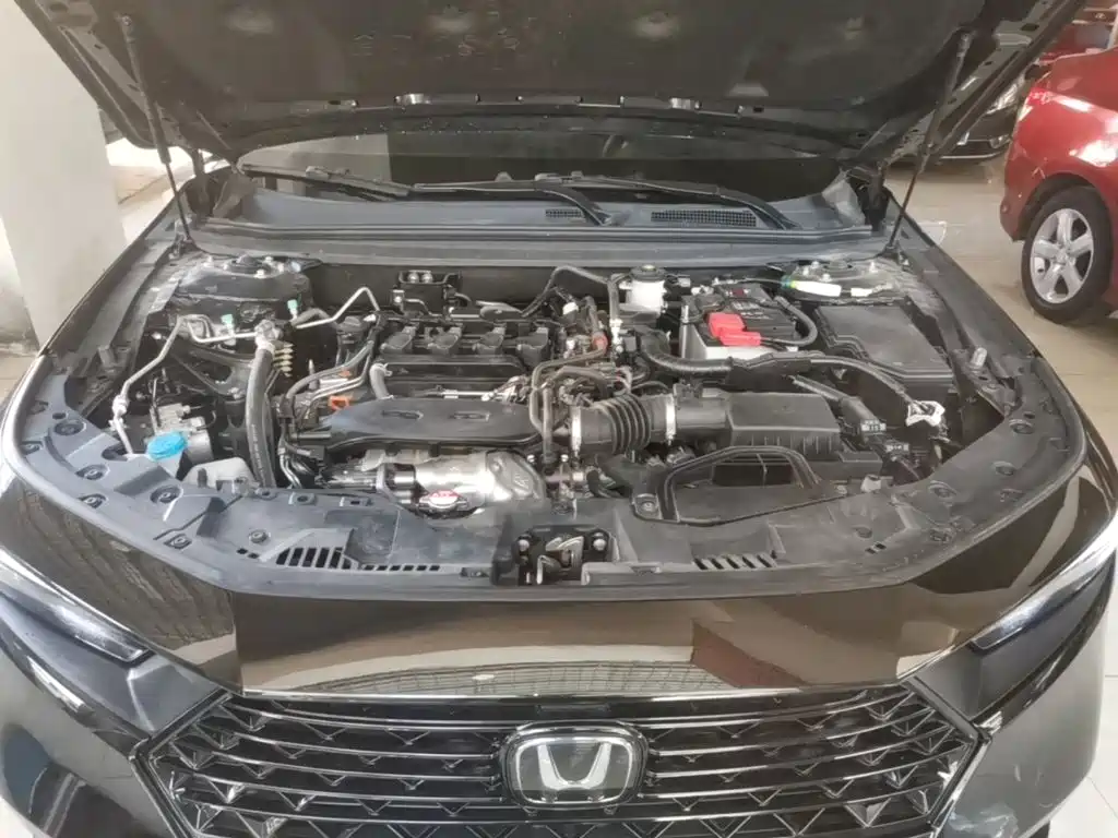 Honda Accord — миниатюра 20