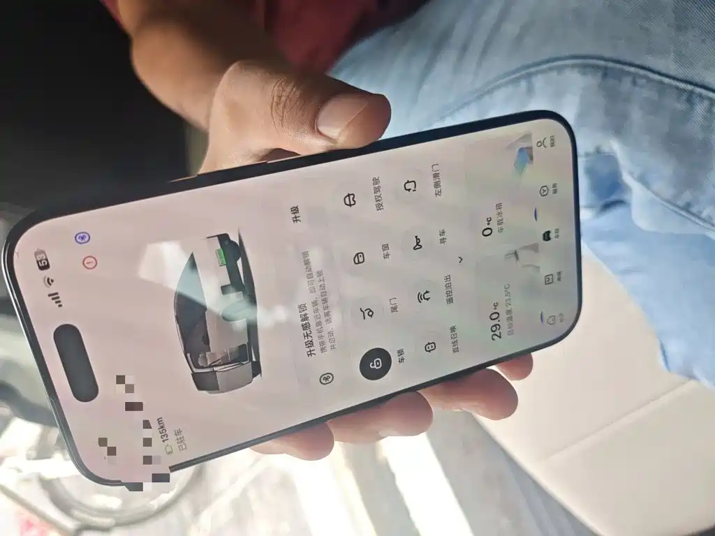 Li Auto Li MEGA — миниатюра 20