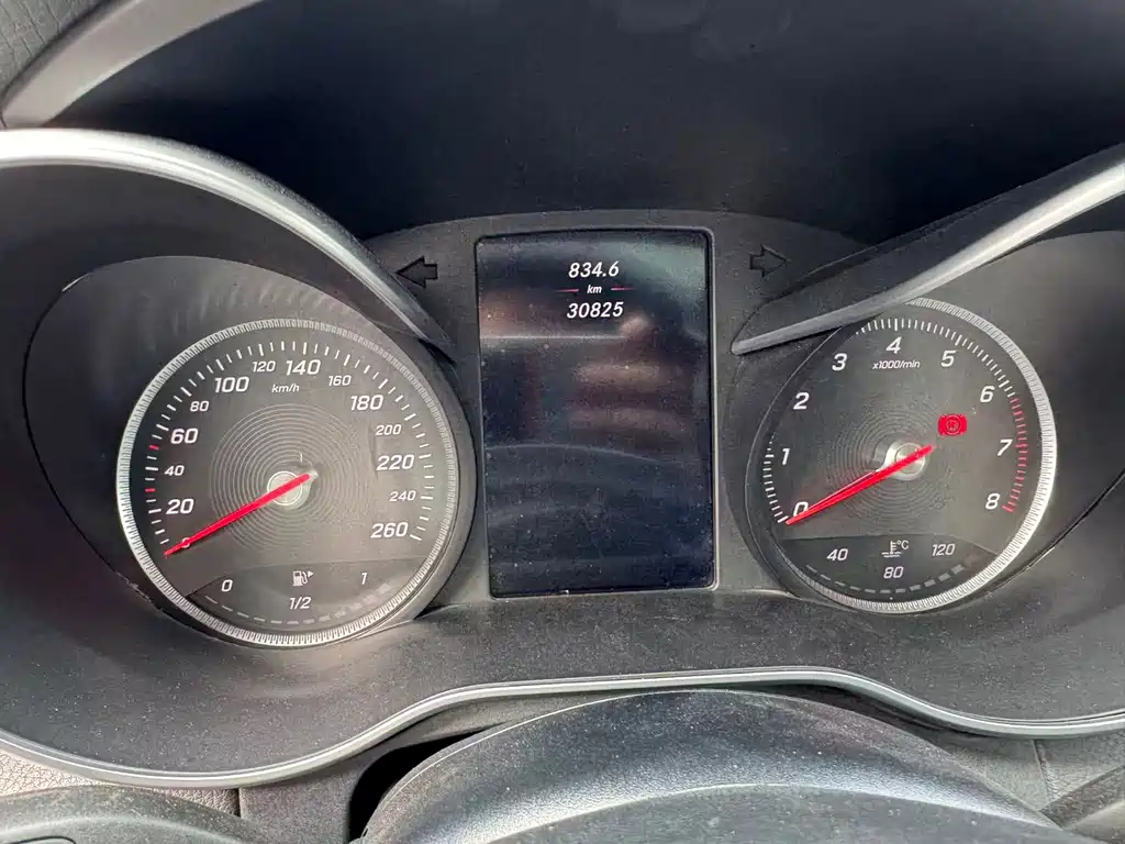 MERCEDES-BENZ C CLASS