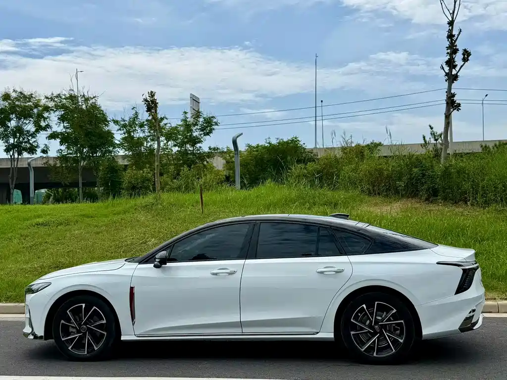 Hongqi Hongqi H6 — миниатюра 7