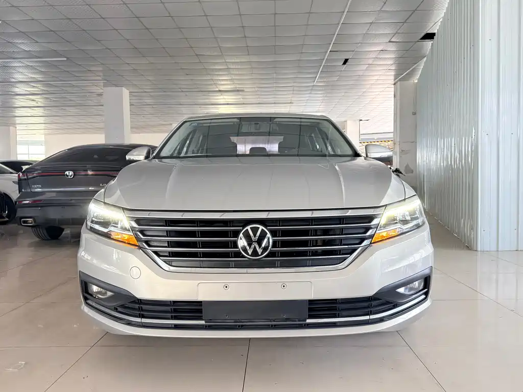 Volkswagen Lavida — миниатюра 2