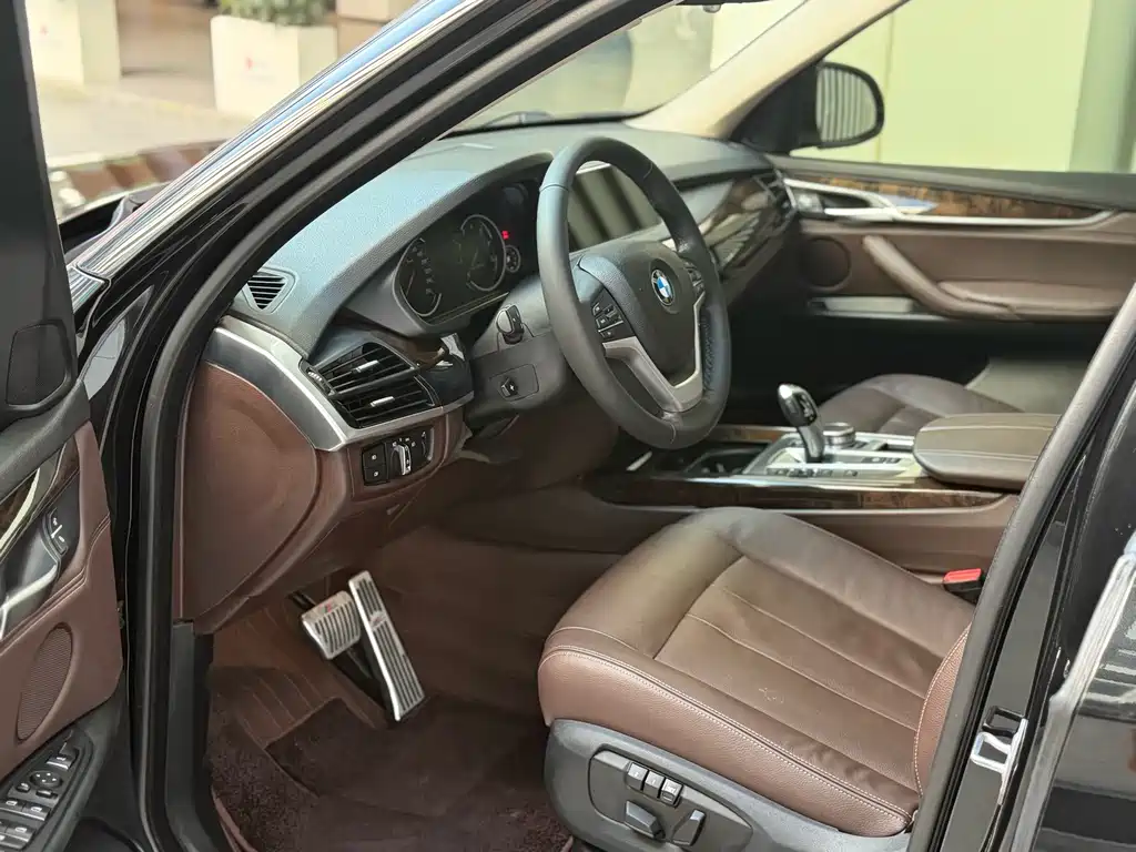 BMW X5 (Import) — миниатюра 4