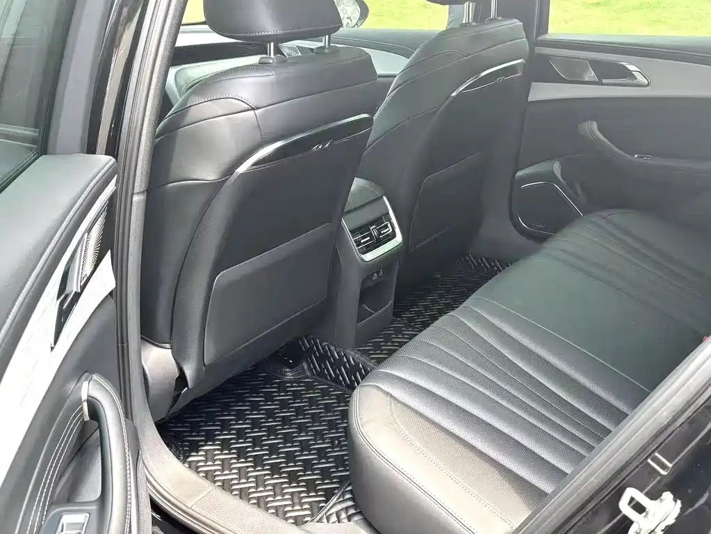 Hongqi Hongqi H5 — миниатюра 10