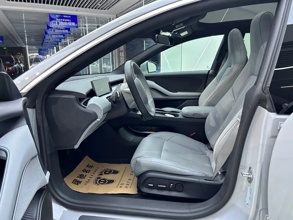 NIO ET5T — миниатюра 8