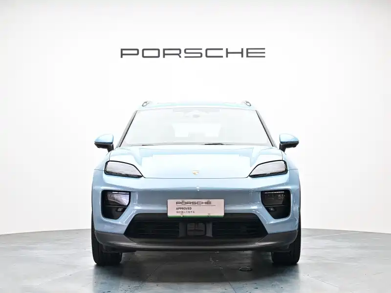 Porsche Macan EV — миниатюра 2