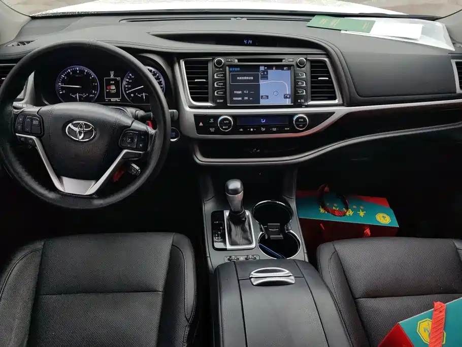 Toyota Highlander — миниатюра 12