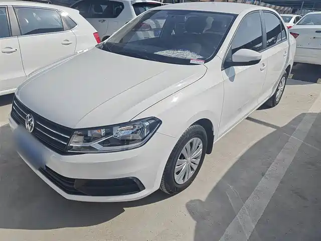 VOLKSWAGEN SANTANA