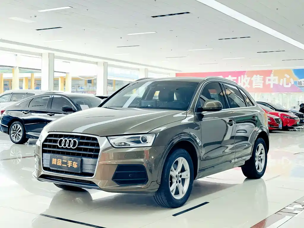Audi Q3 2016 30 TFSI Fashion