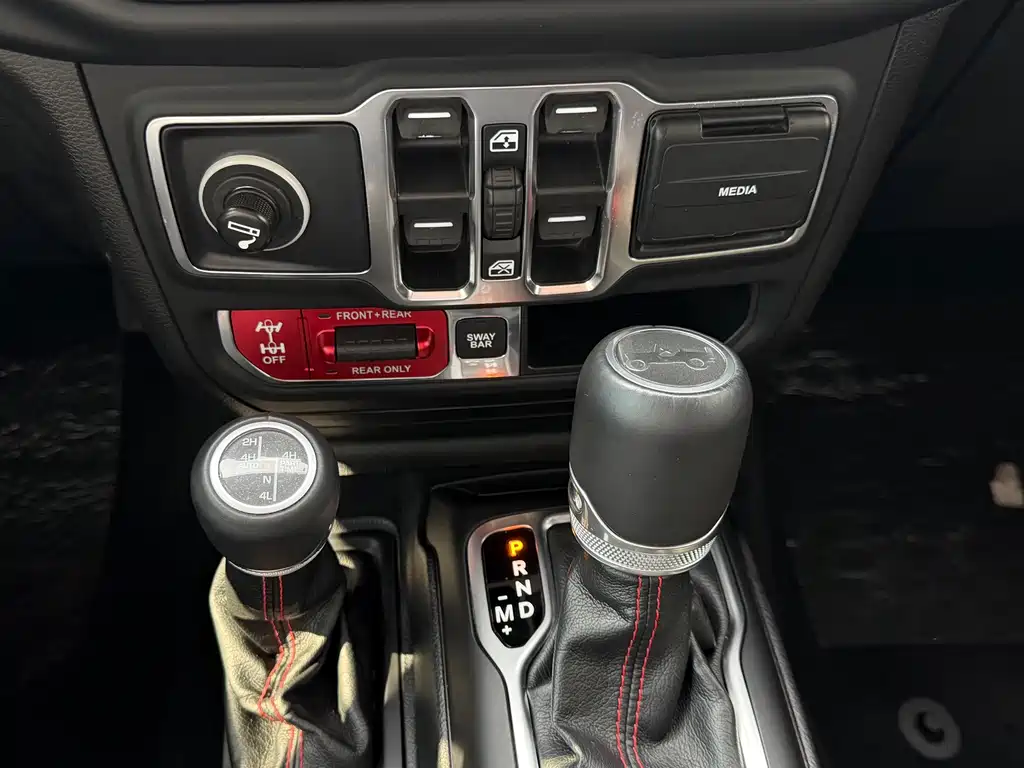 Jeep Wrangler — миниатюра 15