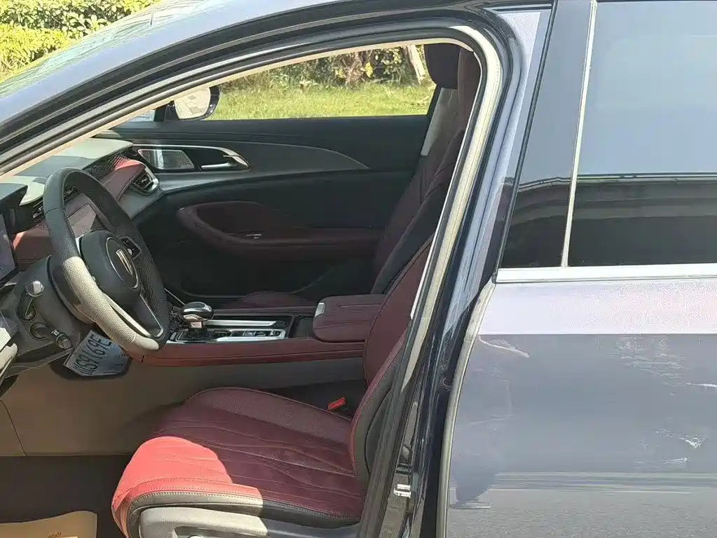 Hongqi Hongqi H5 — миниатюра 5