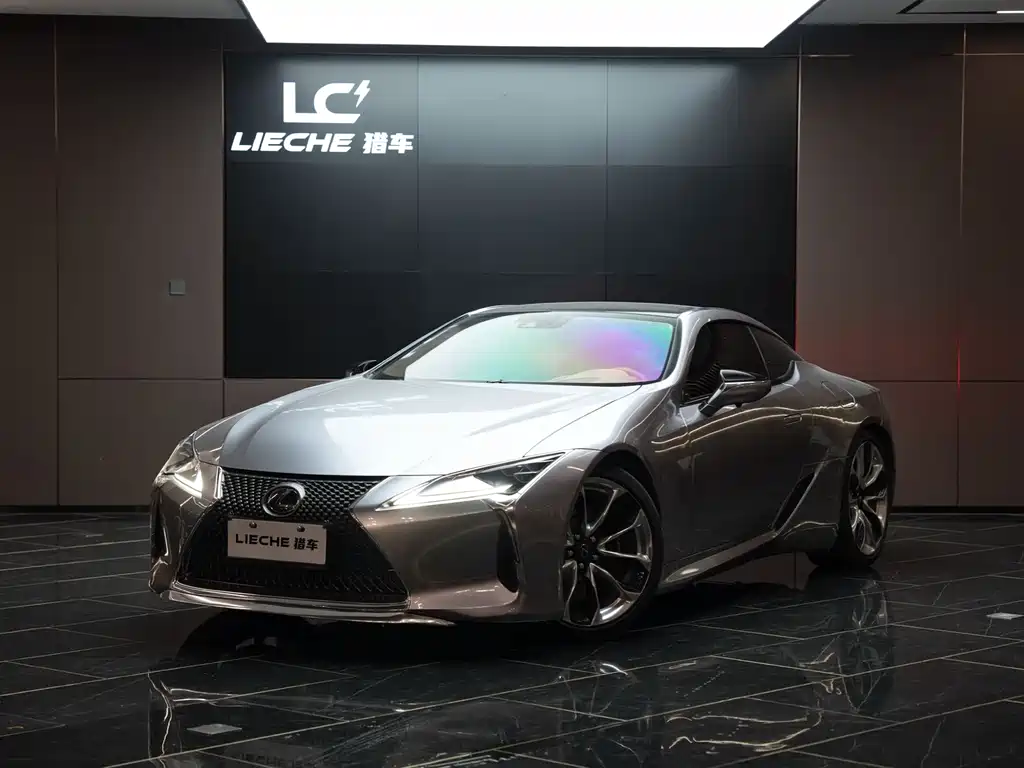 雷克萨斯LC 2018款 500h 运动版