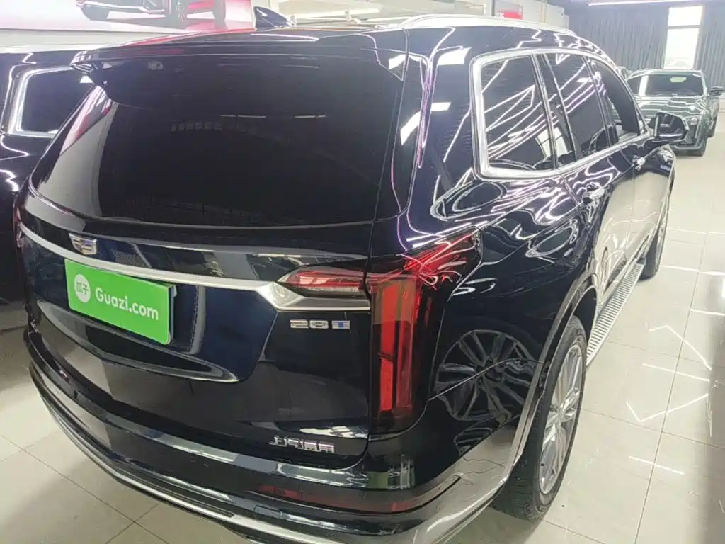 Cadillac XT6 — миниатюра 7